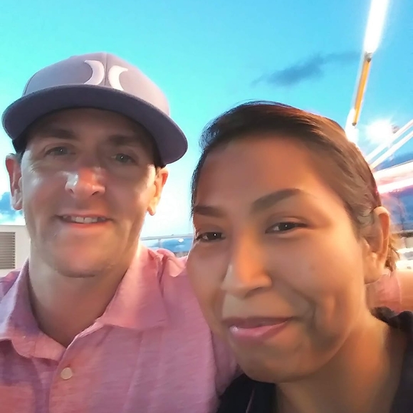 Profile Picture of Matthew Sweatt (@matthewsweatt) on Poshmark