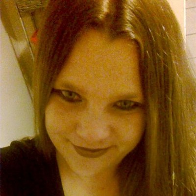 Profile Picture of Lisa Michell Neuroth (@lisa_neuroth) on Twitter