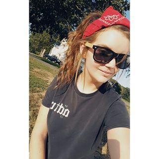 Profile Picture of Sara Moore (SaraJane) (@saraajaneee) on Facebook