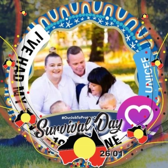 Profile Picture of Rachelle Towart (@rachelle_towart) on Poshmark