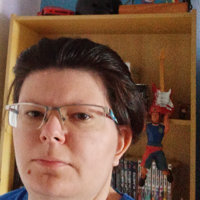Profile Picture of Beatriz Maia (@bmbstreet) on Twitter