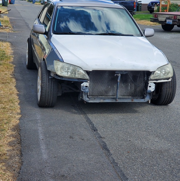 Profile Picture of Michael Lamotte (@lamacasnap) on Poshmark