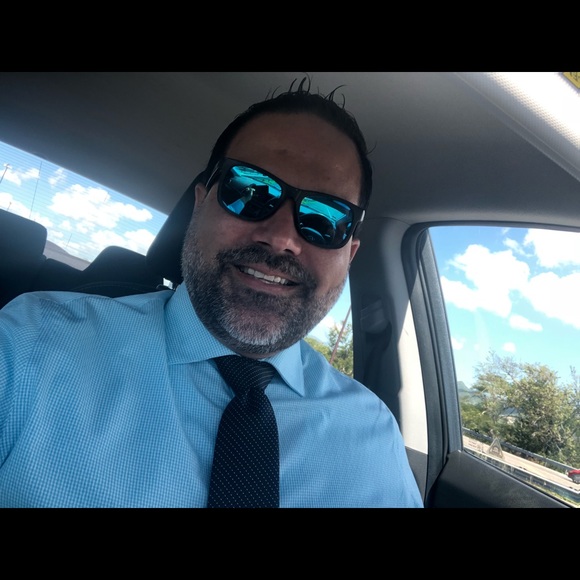 Profile Picture of Jose Guiliani (@joseangi) on Poshmark