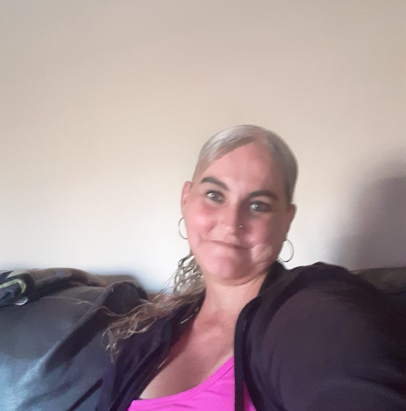 Profile Picture of Stacy Ring (@stacy_ring) on Poshmark