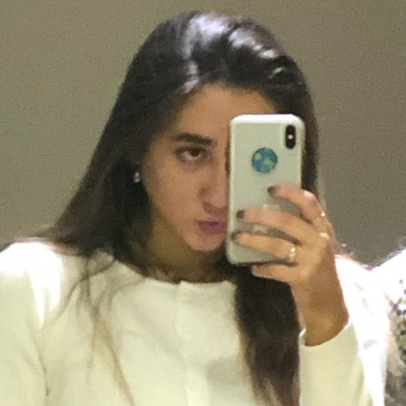 Profile Picture of Meg Eyerman (@meg_eyerman) on Poshmark