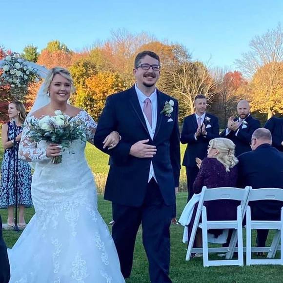 Profile Picture of Kristina Scheiber (@kscheiber) on Poshmark