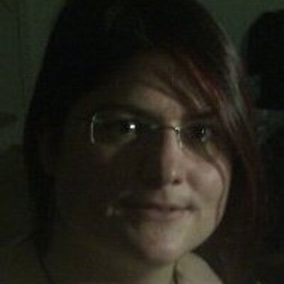 Profile Picture of Michaela Schneider (@schneeeflocke) on Twitter