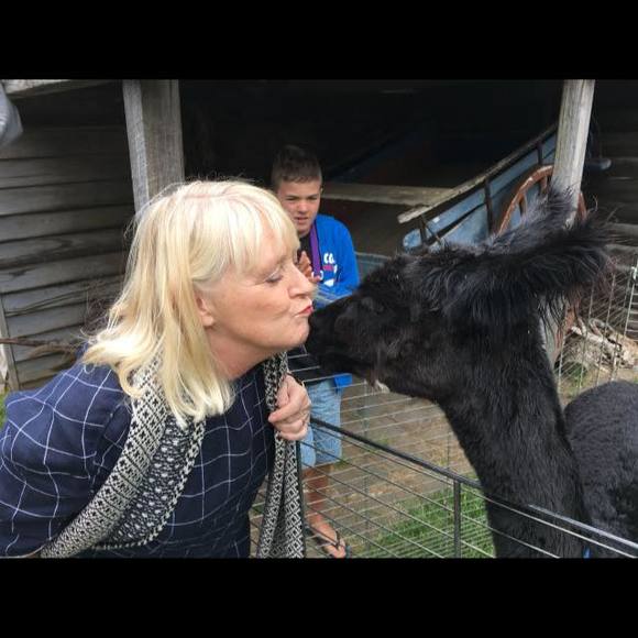 Profile Picture of Helen Torry (@hstorry) on Poshmark