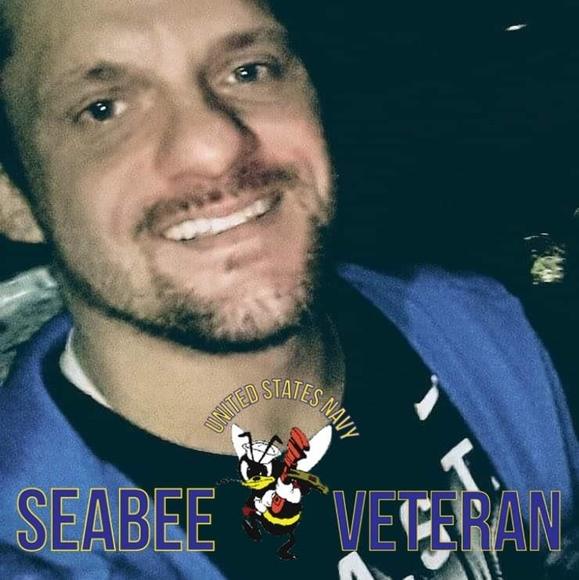 Profile Picture of Seth Greer (@sethg1983) on Poshmark
