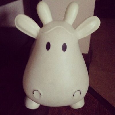 Profile Picture of Alexander Avakian (@AlikdocAvakian) on Twitter