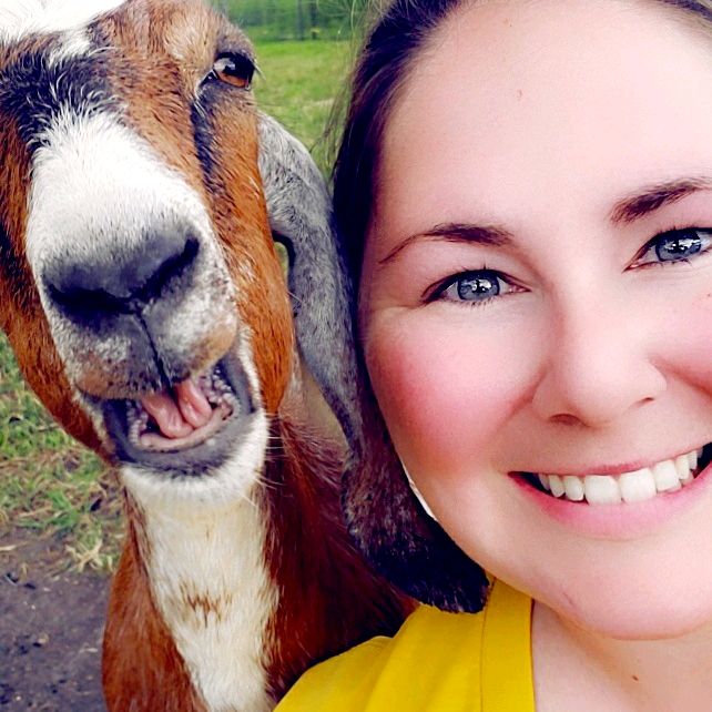 Profile Picture of Kim Thayer (@ewawkiriverfarm) on Tiktok