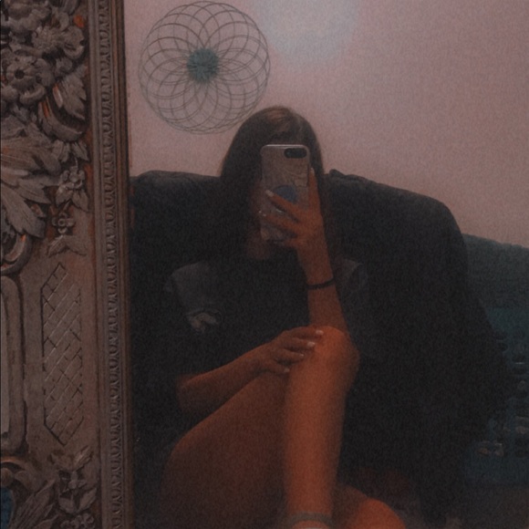 Makinlie Daigrepont - Poshmark Profile Picture of Makinlie Daigrepont (@makinlie05) on Poshmark