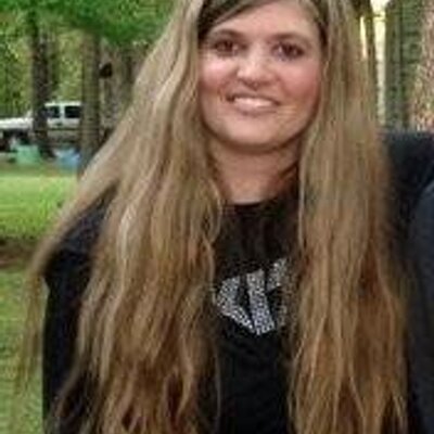 Profile Picture of Lori Bonner (@nwrockerchick) on Twitter