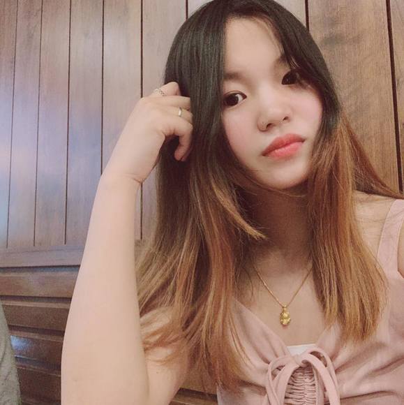 Profile Picture of Edison Kim (@edison_kim) on Poshmark