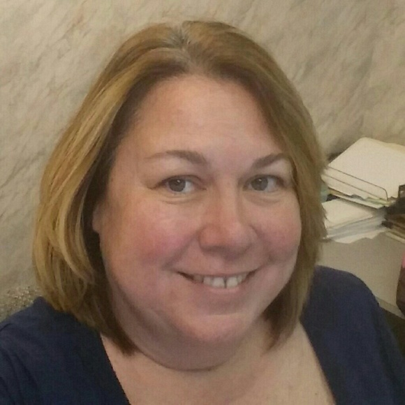 Kim Turgeon - Poshmark Profile Picture of Kim Turgeon (@kturgeon70) on Poshmark