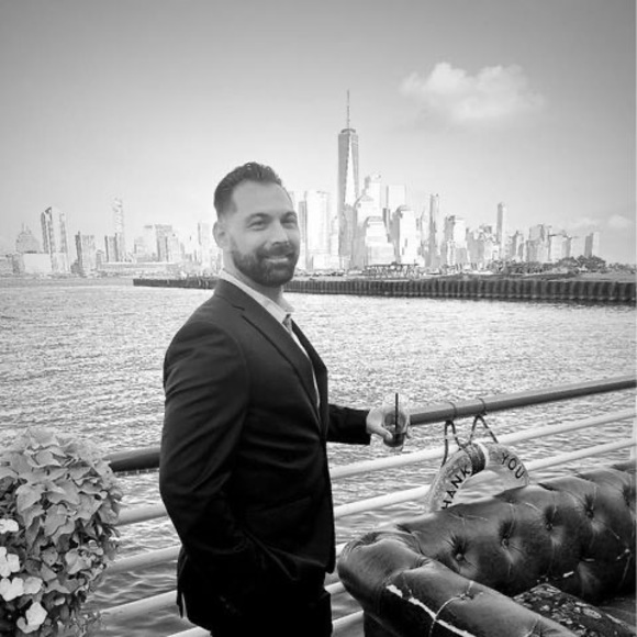 Profile Picture of Michael Ragusa (@ssgtgoose) on Poshmark