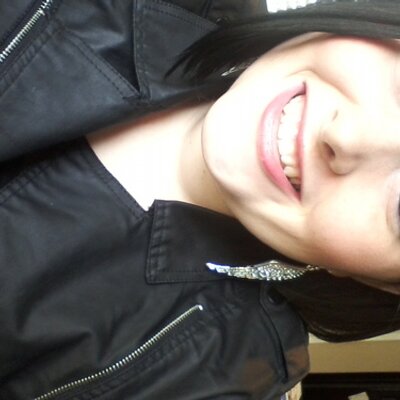 Amanda Bratton - Twitter Profile Picture of Amanda Bratton (@MandyBeeeeeeee) on Twitter