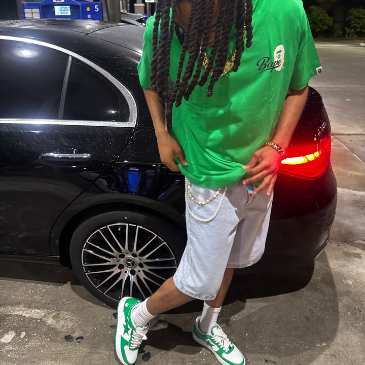 Profile Picture of caronhendrix (@caronhendrixx) on Tiktok