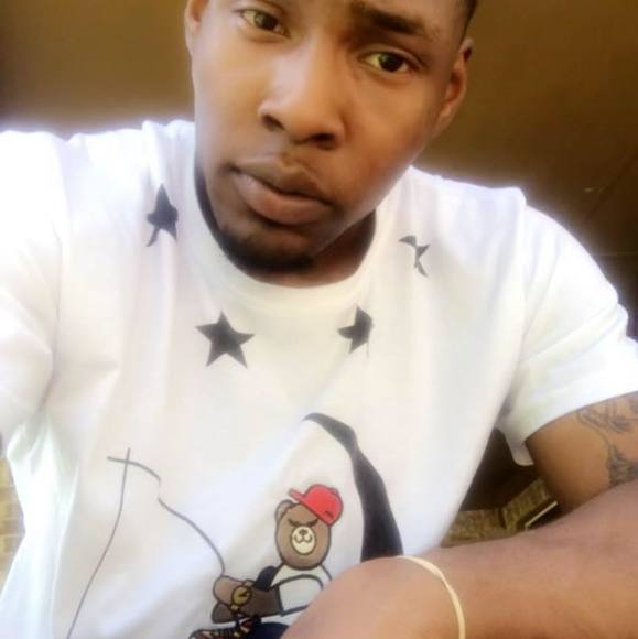 Profile Picture of Greg Watts (@gregwatts555) on Poshmark