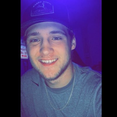 Profile Picture of Andrew Kerns (@2Kernz_33) on Twitter