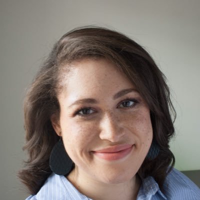 Profile Picture of Elizabeth J. Peterson (@lizjpeterson) on Twitter