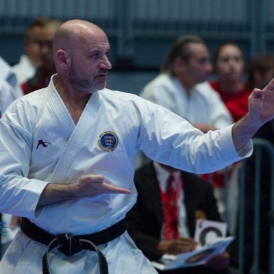 Profile Picture of John Gough (@johnlgough) on Twitter