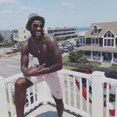 Profile Picture of JG (@_jon_graham) on Twitter