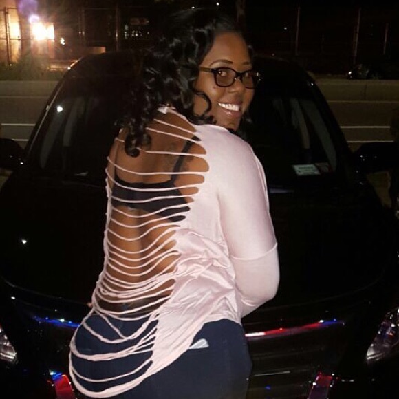 Profile Picture of Natakia Martin (@nataskiam) on Poshmark