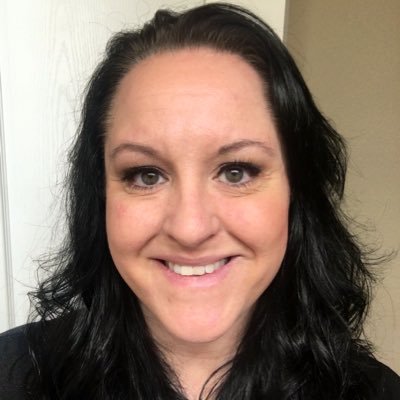 Profile Picture of Dawn (Archambault) Ahlers (@MrsAhlers) on Twitter