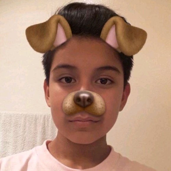 Profile Picture of Arturo Cabrera (@brown_dude) on Poshmark