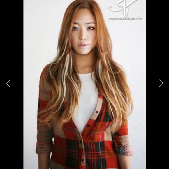 Profile Picture of Lily Cho (@purplelover7) on Poshmark