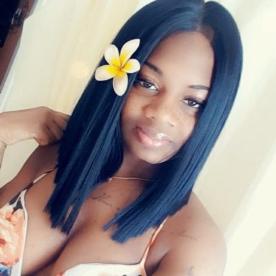 Profile Picture of Latoya Hunte (@toya24hunte) on Twitter