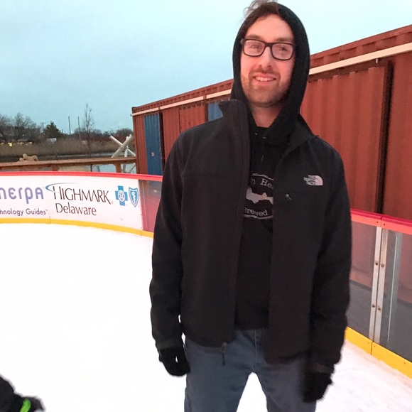 Profile Picture of Kyle Nagel (@knagel131) on Poshmark