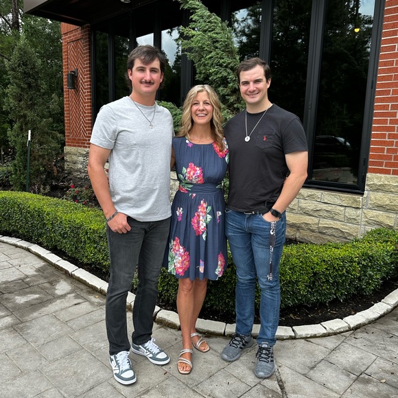 Caleb Dubois - Poshmark Profile Picture of Caleb Dubois (@calebiscool03) on Poshmark