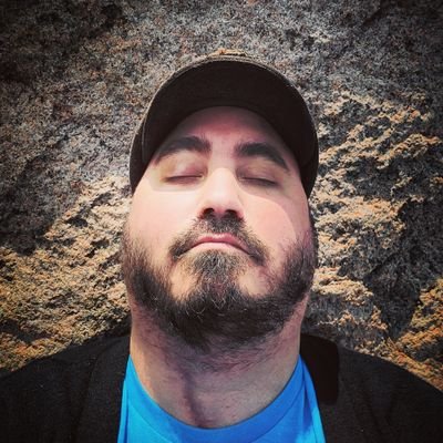 Profile Picture of Thomas Lofton McLean (@ThomLMcLean) on Twitter