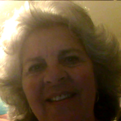 Profile Picture of Monique Peleszko (@moniquepeleszko) on Twitter