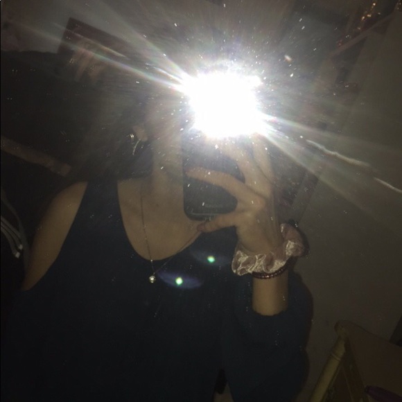 Profile Picture of Skye Weyh (@skyeweyh) on Poshmark
