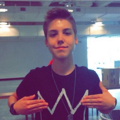 Profile Picture of Amanda Espinosa (@matts__butt) on Twitter