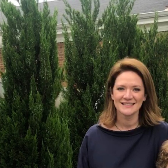 Profile Picture of Caroline Tompkins (@cftompkins) on Poshmark