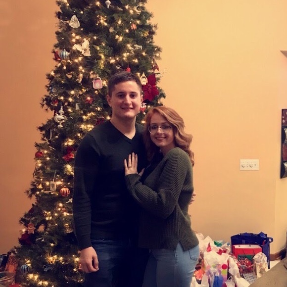 Profile Picture of Victoria Borley (@vicborley) on Poshmark