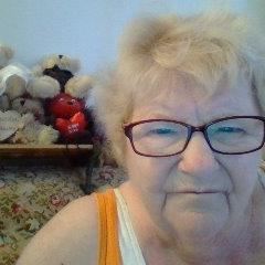 Profile Picture of Joan Campbell (@65yearsold_joan) on Twitter