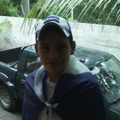 Profile Picture of Axel Guzman (@axelguzman45) on Twitter