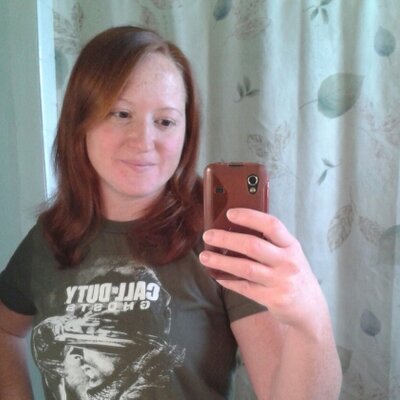 Profile Picture of Miranda (@Nova_Darling) on Twitter