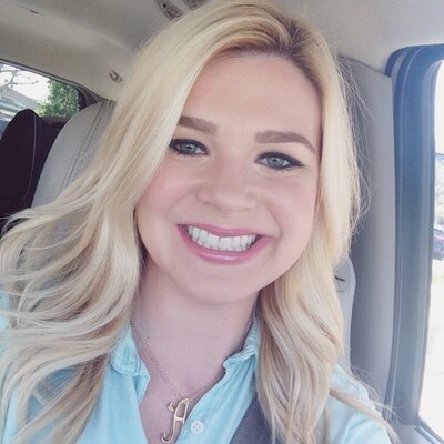 Profile Picture of Ashlee Thomas (@Growingupthomas) on Twitter