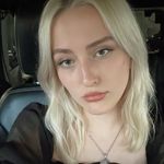Profile Picture of Allison Atherton (@blondeccentric) on Instagram