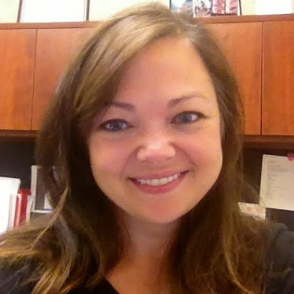 Profile Picture of Shannon Olsson (@saolsson) on Poshmark