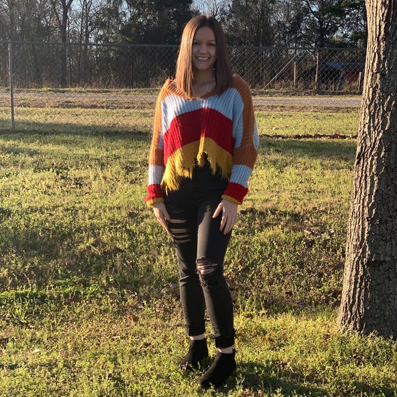 Madison Rowe - Poshmark Profile Picture of Madison Rowe (@maddy2222) on Poshmark