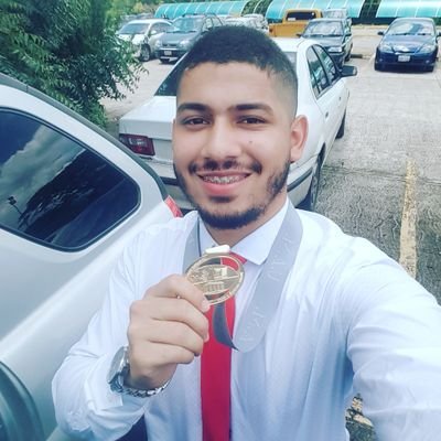 Profile Picture of Víctor R. López M. (@VictorRLopezM) on Twitter