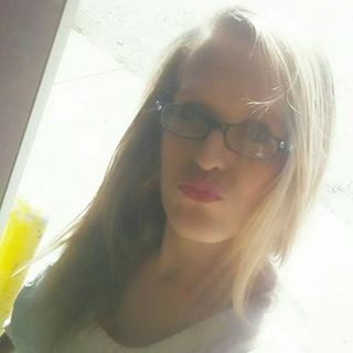 Profile Picture of Holly Carnley (@MooseKnuckle2010) on Facebook