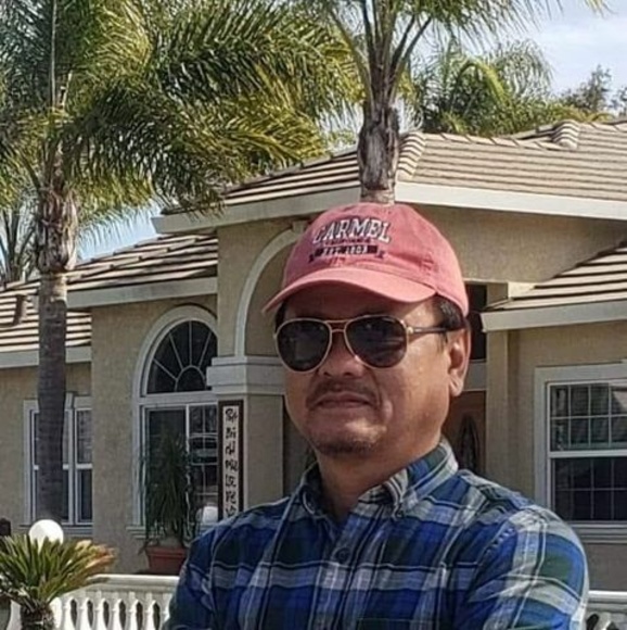 Profile Picture of Steve Pham (@stevecpham) on Poshmark